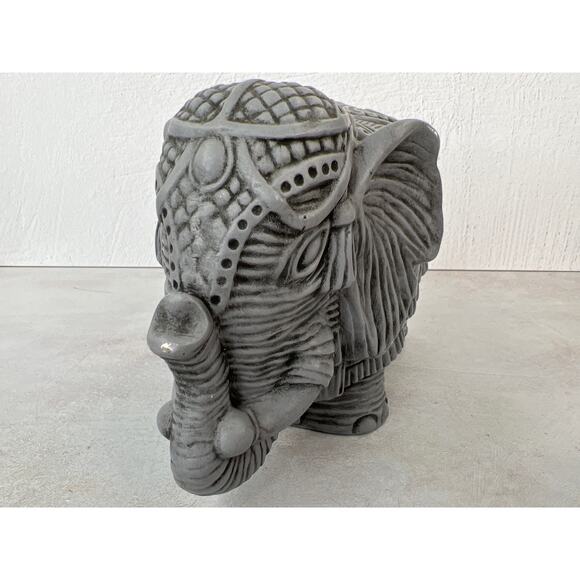 Vintage Arnel’s Ceramic Pottery Elephant Gray - Picture 2 of 9